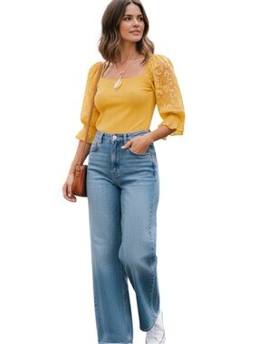 **NWT** Umgee Ribbed Top